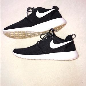 Nike Roshe One